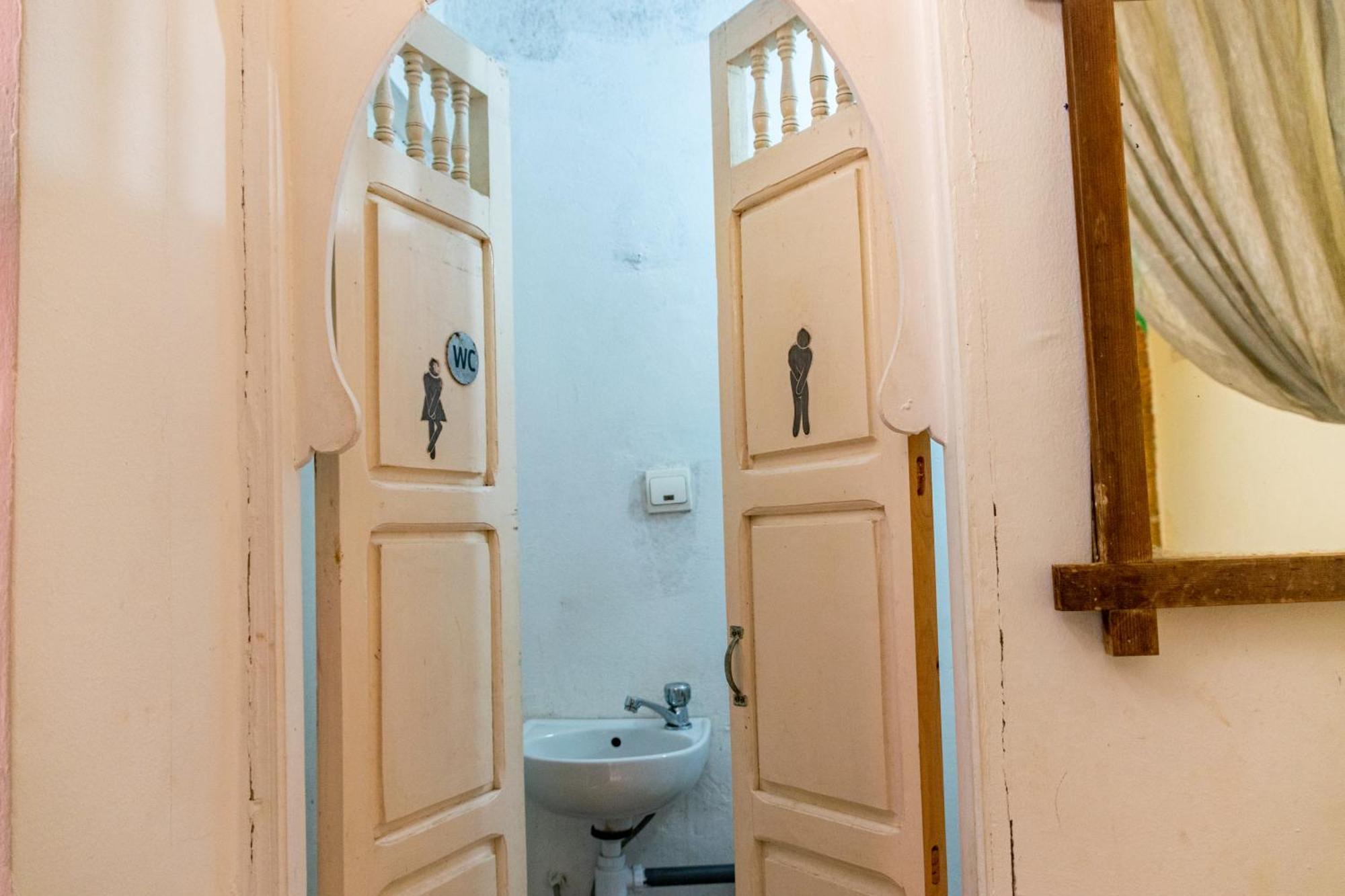 Youth & Social Travel Hostal